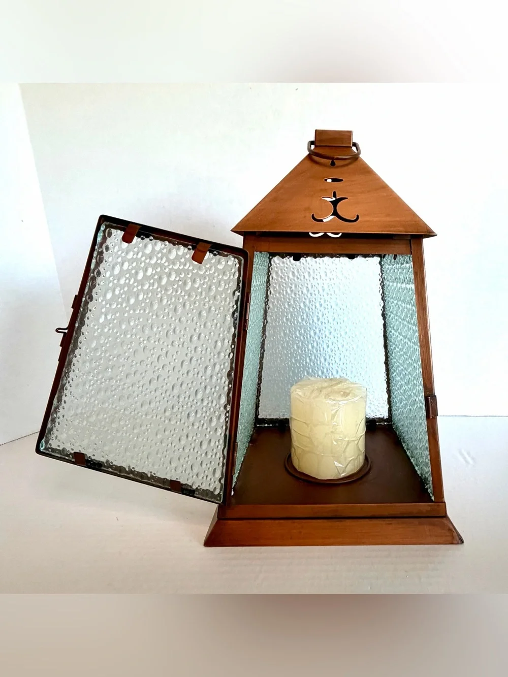 Retired PartyLite Mosaic Optic Fusion Lantern